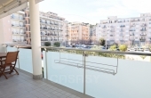 00231, Bilocale in vendita ad Albenga vicino al mare con terrazza vivibile